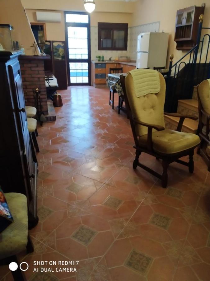 Teba Casa Rural Antigua Ermita Del Rosario المظهر الخارجي الصورة