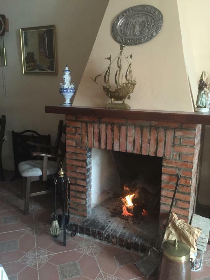 Teba Casa Rural Antigua Ermita Del Rosario المظهر الخارجي الصورة