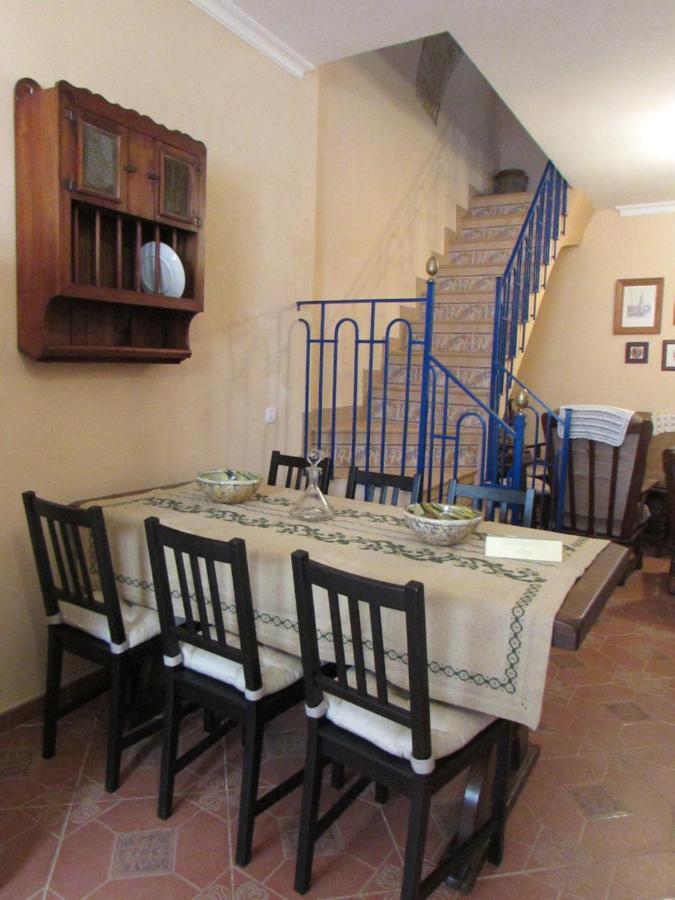 Teba Casa Rural Antigua Ermita Del Rosario المظهر الخارجي الصورة